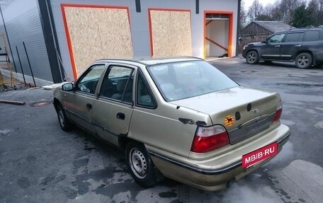 Daewoo Nexia I рестайлинг, 2005 год, 200 000 рублей, 7 фотография