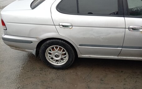 Nissan Sunny B15, 2001 год, 200 000 рублей, 2 фотография