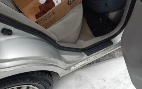 Nissan Sunny B15, 2001 год, 200 000 рублей, 5 фотография