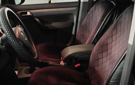 Volkswagen Touran III, 2009 год, 625 000 рублей, 9 фотография