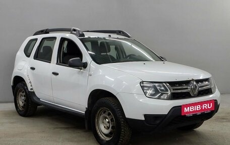 Renault Duster I рестайлинг, 2016 год, 848 000 рублей, 3 фотография