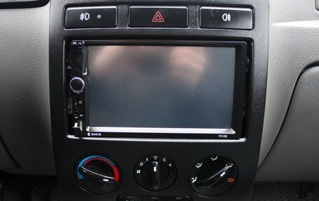 KIA Rio II, 2005 год, 249 000 рублей, 9 фотография