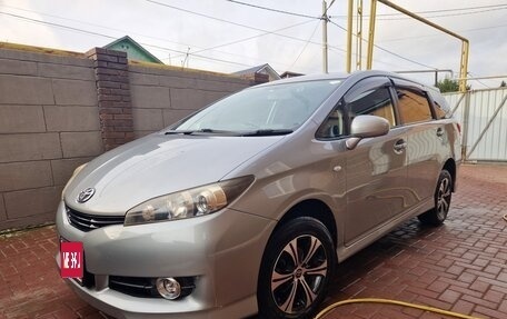 Toyota Wish II, 2011 год, 1 290 000 рублей, 1 фотография