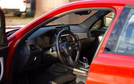 BMW 1 серия, 2018 год, 1 920 000 рублей, 5 фотография