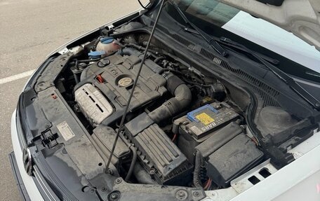 Volkswagen Jetta VI, 2011 год, 1 250 000 рублей, 7 фотография