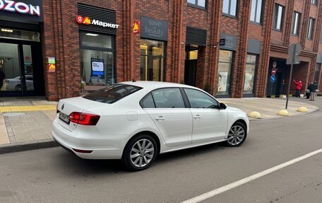 Volkswagen Jetta VI, 2011 год, 1 250 000 рублей, 9 фотография