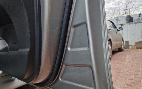 Toyota Wish II, 2011 год, 1 290 000 рублей, 13 фотография