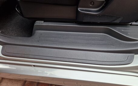 Toyota Wish II, 2011 год, 1 290 000 рублей, 21 фотография