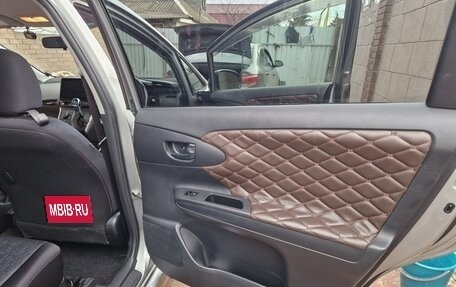 Toyota Wish II, 2011 год, 1 290 000 рублей, 15 фотография