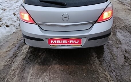 Opel Astra H, 2006 год, 325 000 рублей, 2 фотография