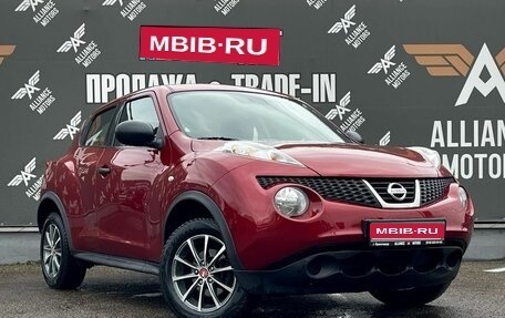 Nissan Juke II, 2013 год, 999 000 рублей, 1 фотография
