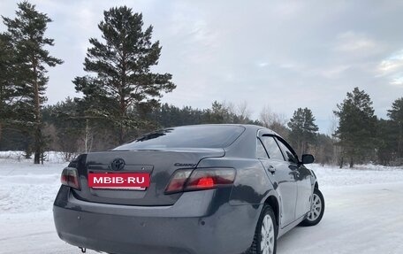 Toyota Camry, 2007 год, 900 000 рублей, 5 фотография