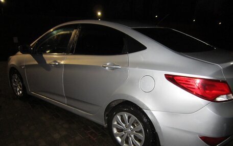 Hyundai Solaris II рестайлинг, 2016 год, 700 000 рублей, 4 фотография