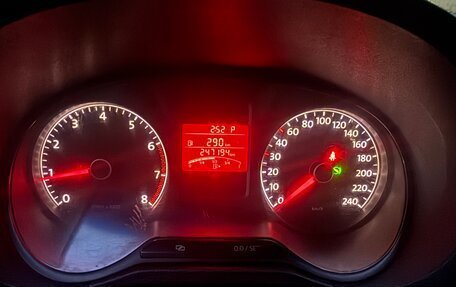 Volkswagen Polo VI (EU Market), 2013 год, 500 000 рублей, 13 фотография