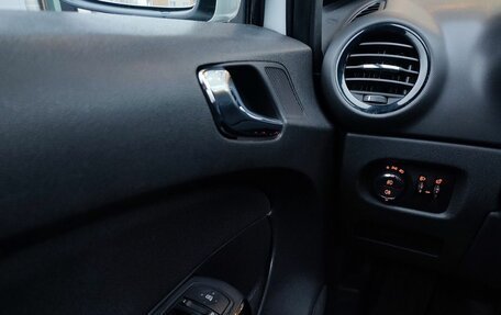 Opel Corsa D, 2013 год, 790 000 рублей, 18 фотография