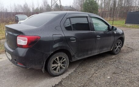Renault Logan II, 2015 год, 610 000 рублей, 17 фотография