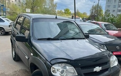 Chevrolet Niva I рестайлинг, 2011 год, 420 000 рублей, 1 фотография