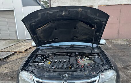 Renault Duster I рестайлинг, 2013 год, 850 000 рублей, 2 фотография