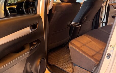 Toyota Hilux VIII, 2021 год, 5 450 000 рублей, 12 фотография