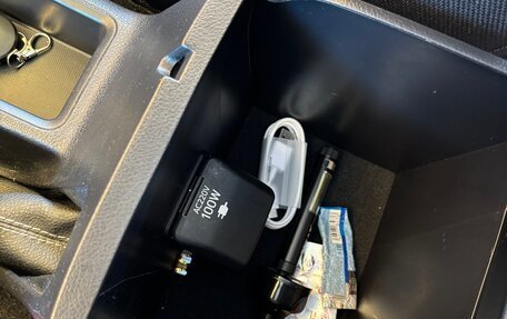 Toyota Hilux VIII, 2021 год, 5 450 000 рублей, 6 фотография