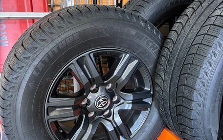 Toyota Hilux VIII, 2021 год, 5 450 000 рублей, 16 фотография