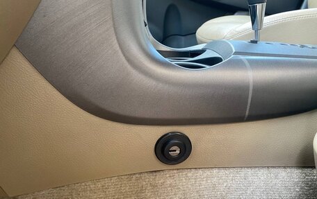 Toyota RAV4, 2010 год, 1 340 000 рублей, 12 фотография