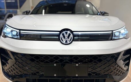 Volkswagen Tiguan, 2025 год, 5 300 000 рублей, 4 фотография