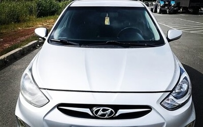 Hyundai Solaris II рестайлинг, 2013 год, 760 000 рублей, 1 фотография