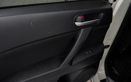 Mazda 3, 2011 год, 792 000 рублей, 17 фотография