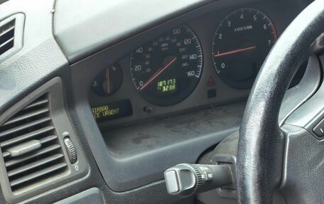 Volvo XC70 I, 2002 год, 450 000 рублей, 4 фотография