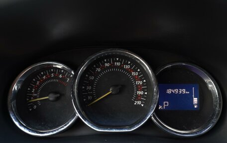 Renault Sandero II рестайлинг, 2015 год, 840 000 рублей, 18 фотография