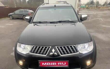Mitsubishi Pajero Sport II рестайлинг, 2013 год, 1 700 000 рублей, 1 фотография