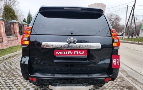 Toyota Land Cruiser Prado 150 рестайлинг 2, 2018 год, 5 000 000 рублей, 7 фотография
