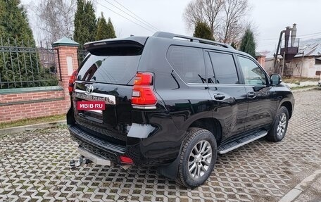 Toyota Land Cruiser Prado 150 рестайлинг 2, 2018 год, 5 000 000 рублей, 8 фотография