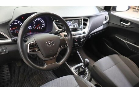 Hyundai Solaris II рестайлинг, 2020 год, 1 349 000 рублей, 6 фотография