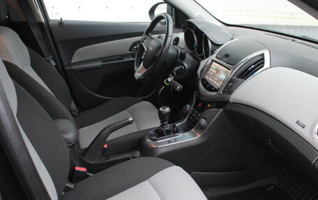 Chevrolet Cruze II, 2014 год, 775 000 рублей, 9 фотография