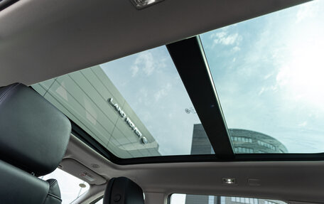 Land Rover Range Rover Evoque II, 2025 год, 7 890 000 рублей, 10 фотография