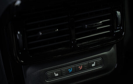 Land Rover Range Rover Evoque II, 2025 год, 7 890 000 рублей, 27 фотография