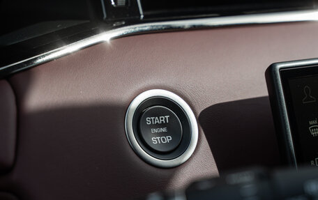 Land Rover Range Rover Evoque II, 2025 год, 7 890 000 рублей, 37 фотография