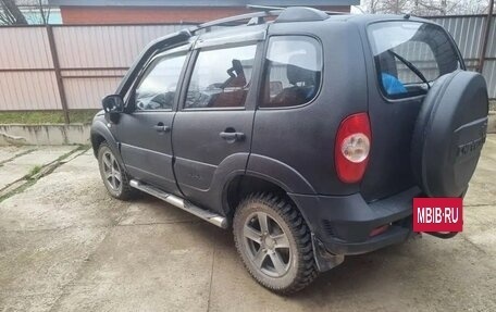 Chevrolet Niva I рестайлинг, 2015 год, 650 000 рублей, 2 фотография