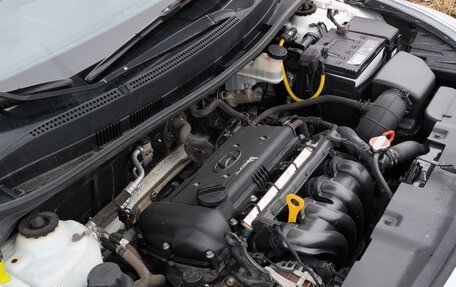 Hyundai Solaris II рестайлинг, 2012 год, 900 000 рублей, 6 фотография