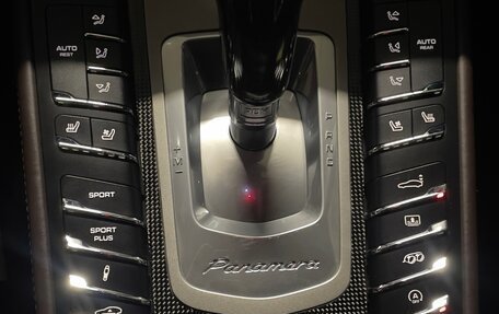 Porsche Panamera II рестайлинг, 2011 год, 3 380 000 рублей, 23 фотография