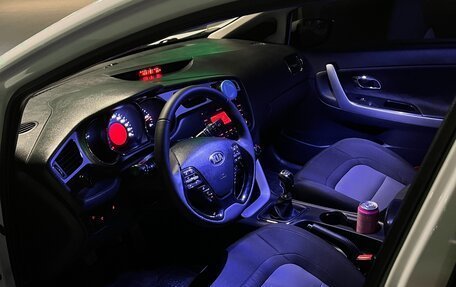 KIA cee'd III, 2012 год, 980 000 рублей, 14 фотография