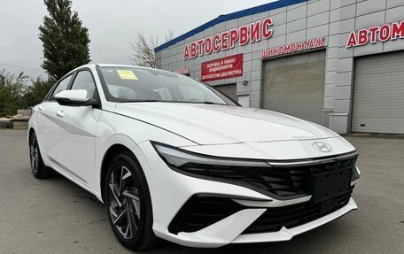 Hyundai Elantra, 2025 год, 2 450 000 рублей, 3 фотография