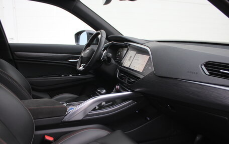 Geely Tugella FY11, 2023 год, 2 950 000 рублей, 9 фотография