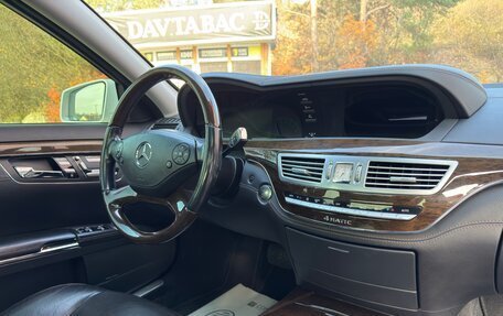 Mercedes-Benz S-Класс, 2012 год, 1 850 000 рублей, 27 фотография