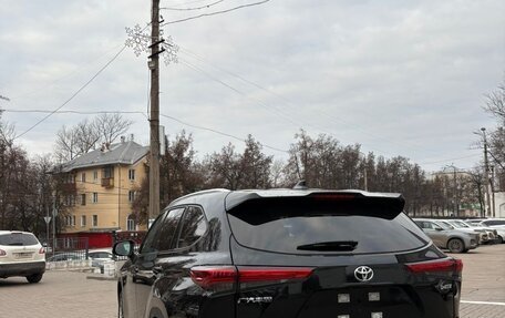 Toyota Highlander, 2025 год, 6 000 000 рублей, 12 фотография