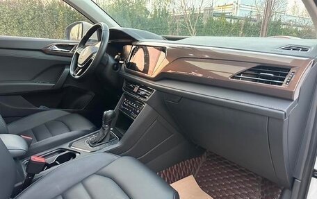 Volkswagen Tharu, 2022 год, 2 000 000 рублей, 10 фотография