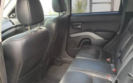 Mitsubishi Outlander III рестайлинг 3, 2008 год, 1 330 000 рублей, 3 фотография