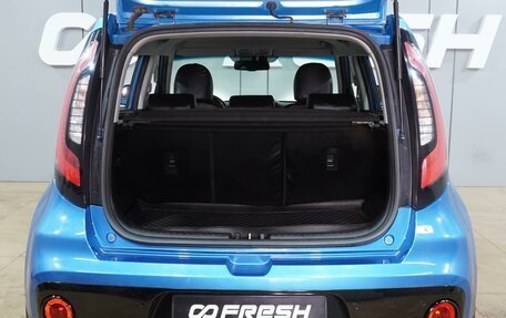 KIA Soul II рестайлинг, 2018 год, 1 729 000 рублей, 25 фотография